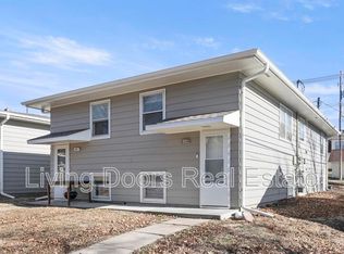 348 S 5th St, Seward, NE 68434