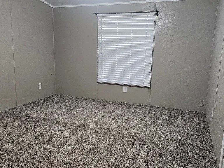 Shiloh Pines — Photo 121