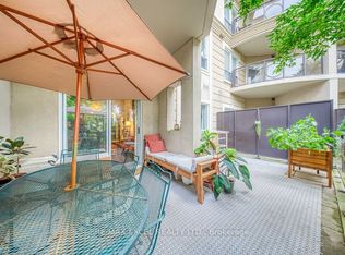 8 Maison Parc Ct #102, Vaughan, ON L4J9K5