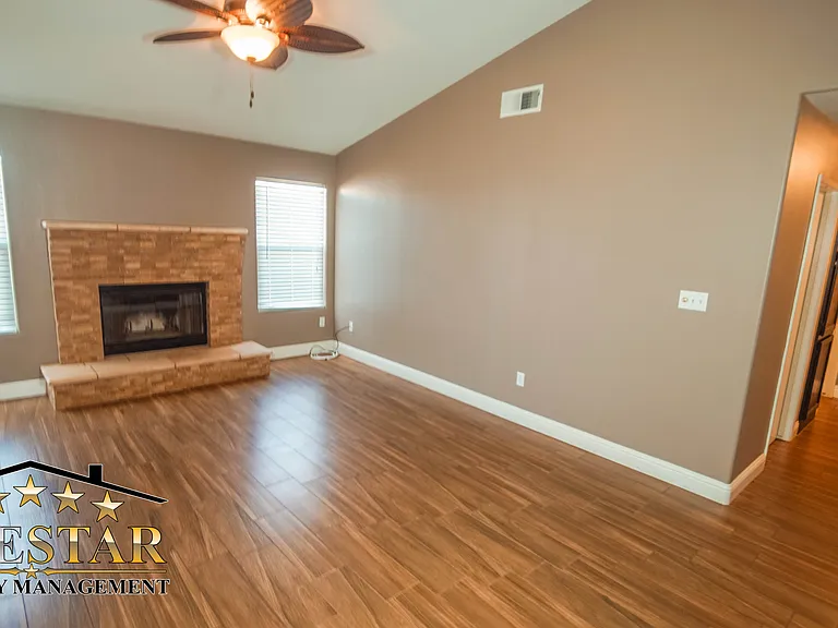 4334 Bareback Ln — Photo 8