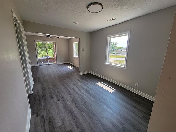 4th image of 3712 Wabash Ave #1