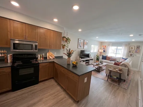 711 1/2 W 32nd St #111, Austin, TX 78705