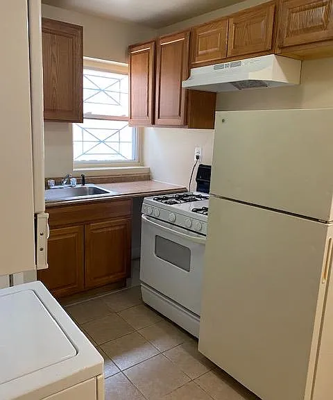 4101 Gault Pl NE #101 — Photo 5