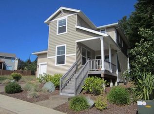 4420 Moon Dancer Ln, Tillamook, OR 97141