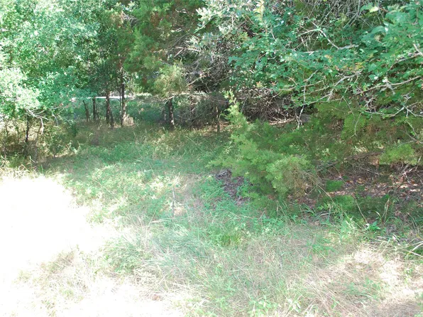 1306 Overlook Dr, Whitney, TX 76692