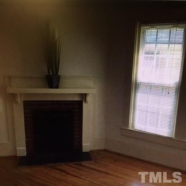 2nd image of 644 W Club Blvd #B