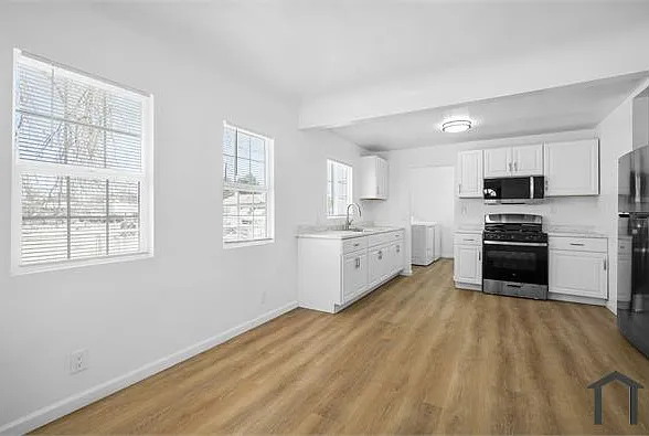 2750 Dixie St — Photo 8