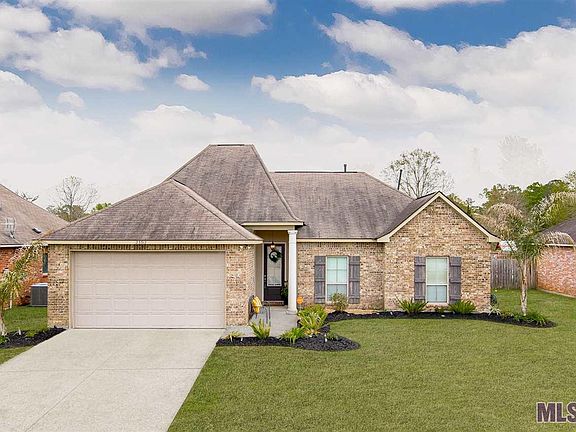 2nd image of 23312 Conifer Dr