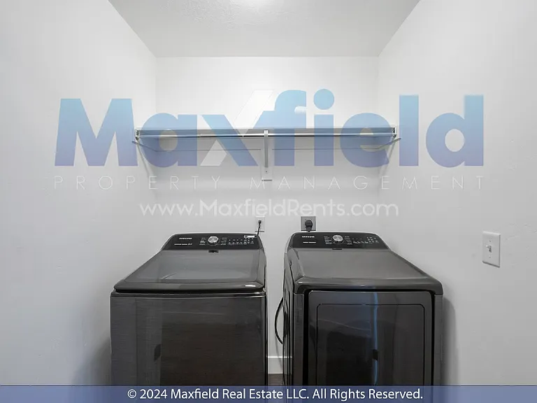 4163 W 1650 N — Photo 24