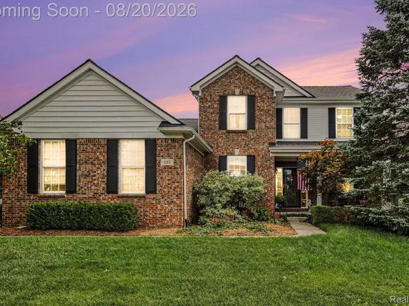 1188 Bellwood Ct, Oxford, MI 48371