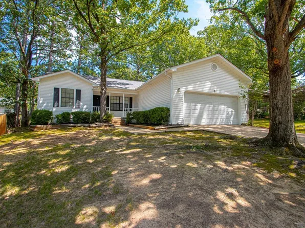 6 Cedar Point Ct, Little Rock, AR 72211