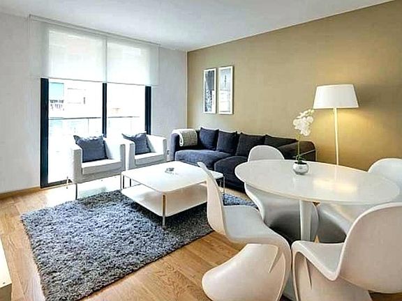 2nd image of 206 E 87th St #11