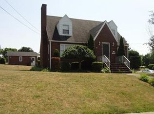 802 E Lutton St, New Castle, PA 16101