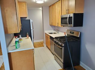 802 Neill Ave #10J, Bronx, NY 10462