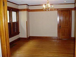 2nd image of 426 Irving Ave