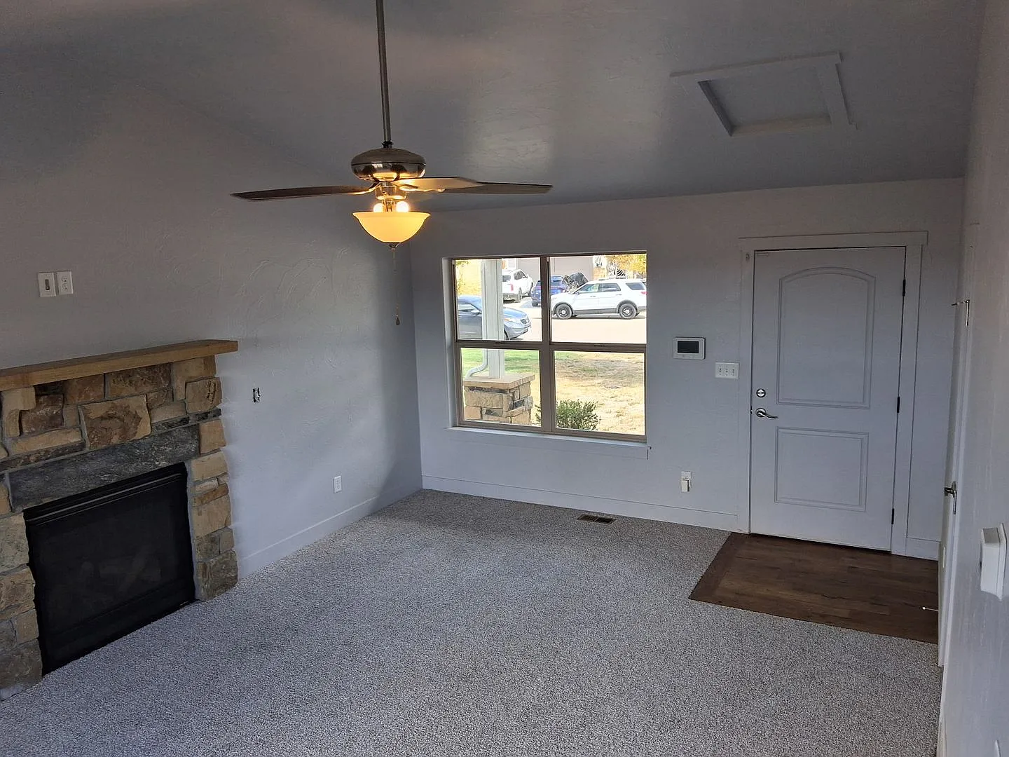 Charming 3BR/2.5BA Home in Wiggins, CO Lease-to-Own Available! — Photo 2