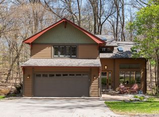 18920 Park Ave, Deephaven, MN 55391