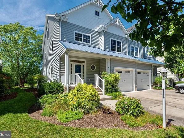 17 Ocean Mist Dr #2B, Ocean View, DE 19970
