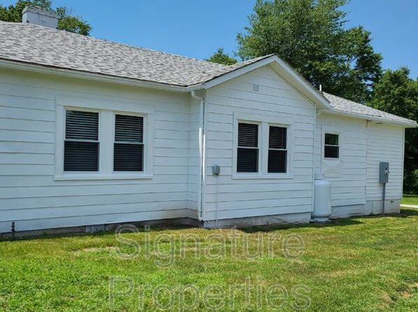 7963 Cross County Rd, Mineral, VA 23117