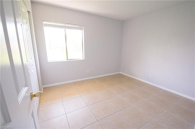 1st image of 4625 Bayshore Dr APT D13