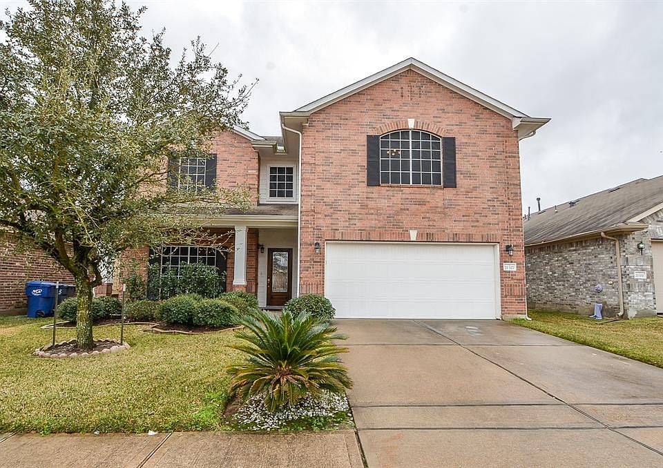 1st image of 21327 Colton Cove Dr