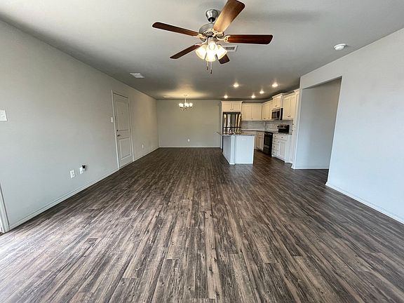 5th image of 5702 120th St Unit B