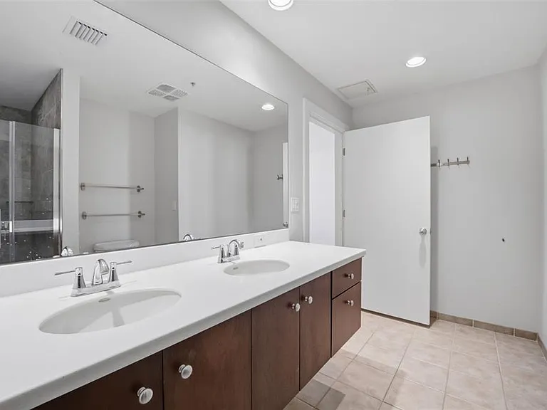 1208 E Kennedy Blvd #1121 — Photo 15