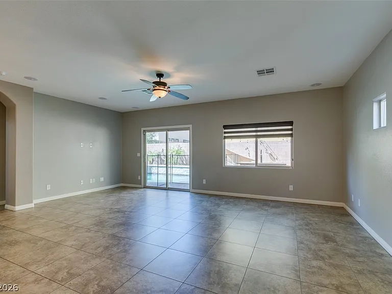 9114 Mastodon Ave — Photo 13