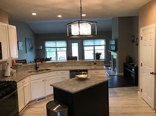 39281 Camelot Way, Avon, OH 44011