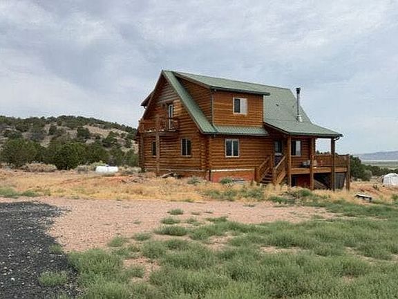 2nd image of 2516 W Pine Canyon Cir