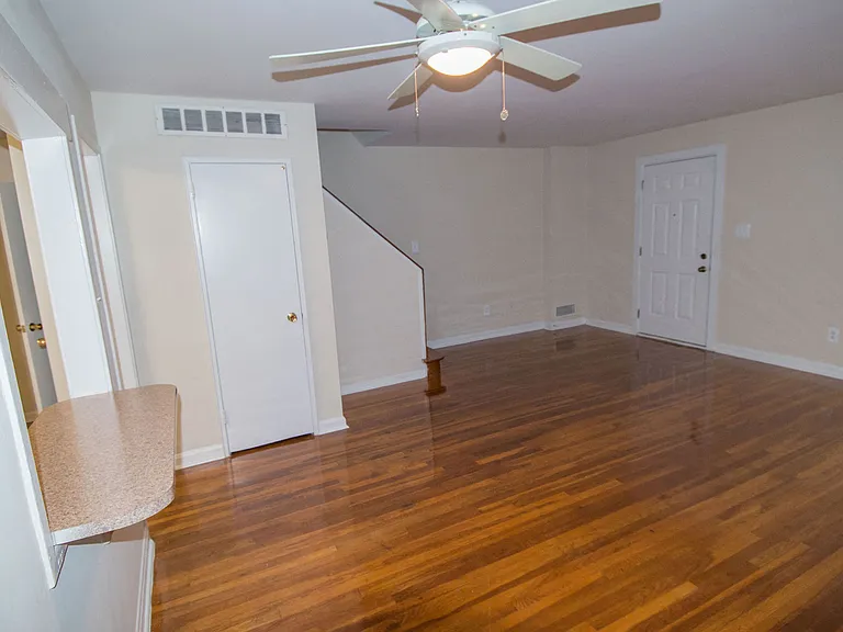 Brookville Townhomes — Photo 94