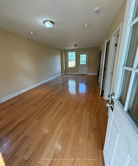 346 Eulalie Ave — Photo 3