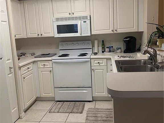 4th image of 1180 Wildwood Lakes Blvd APT 106