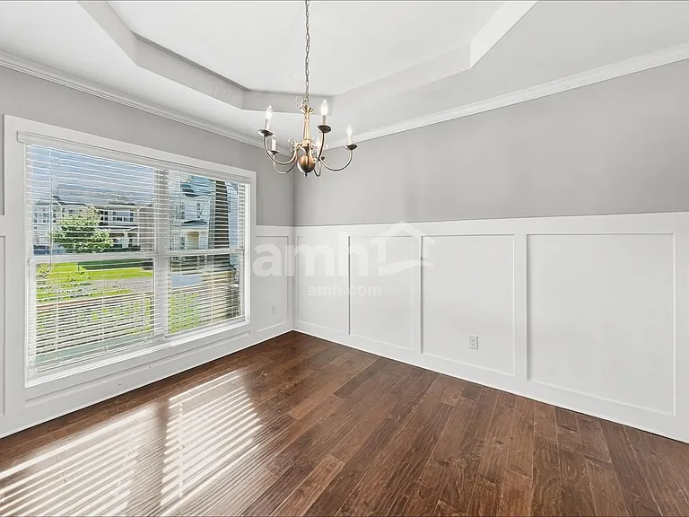 1867 Bloom Ct — Photo 6