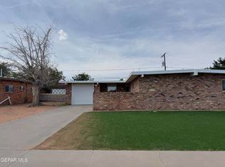 5233 Chateau Ave, El Paso, TX 79924