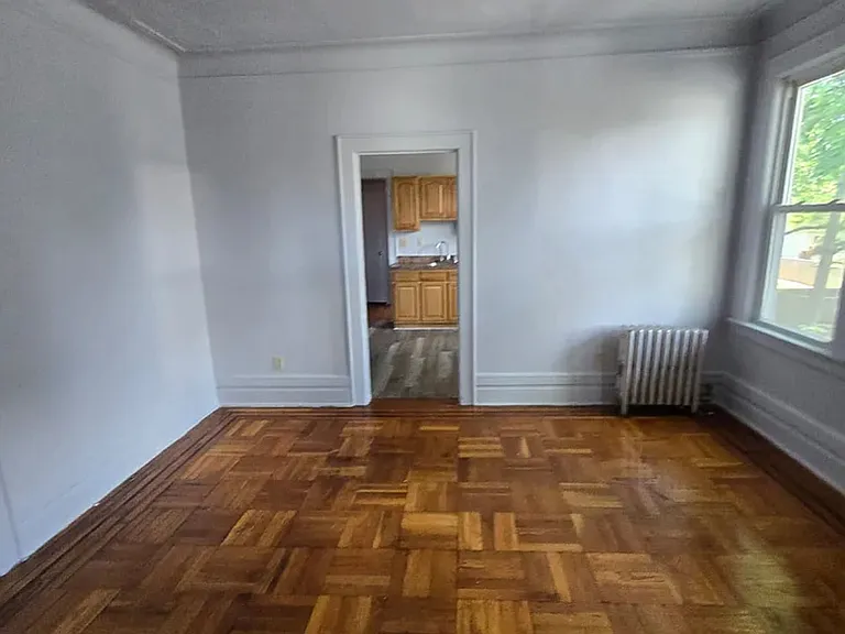 32-34 Kenmore Ave #202R — Photo 6