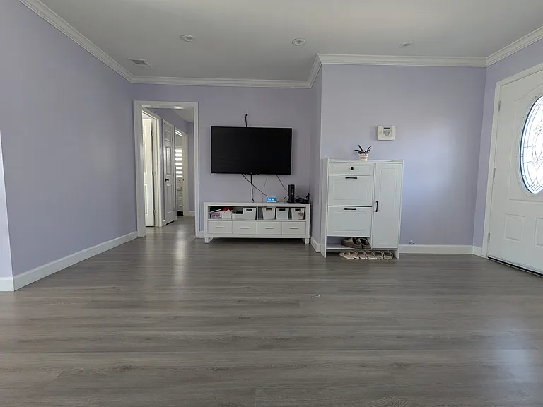 26569 Underwood Ave — Photo 3