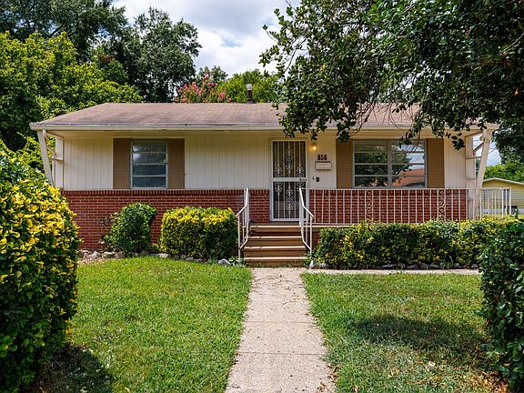 2nd image of 856 Center Way SW