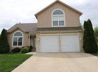 505 Secretariat St, Raymore, MO 64083