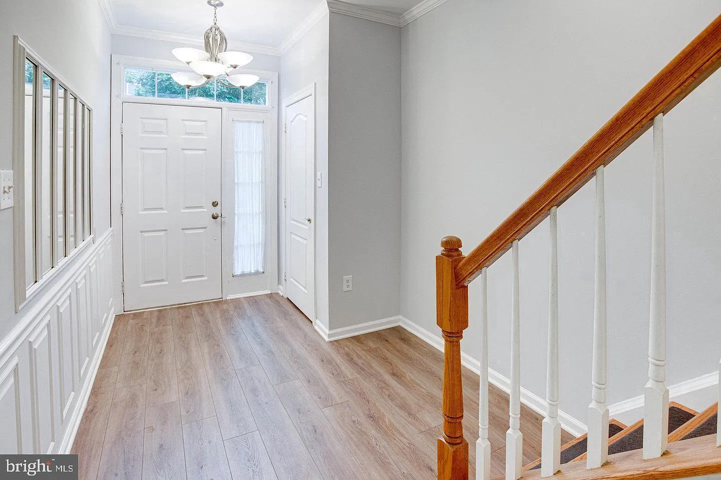 3 bed, 4.0 bath, 2048 sqft, $2,900 — Photo 4