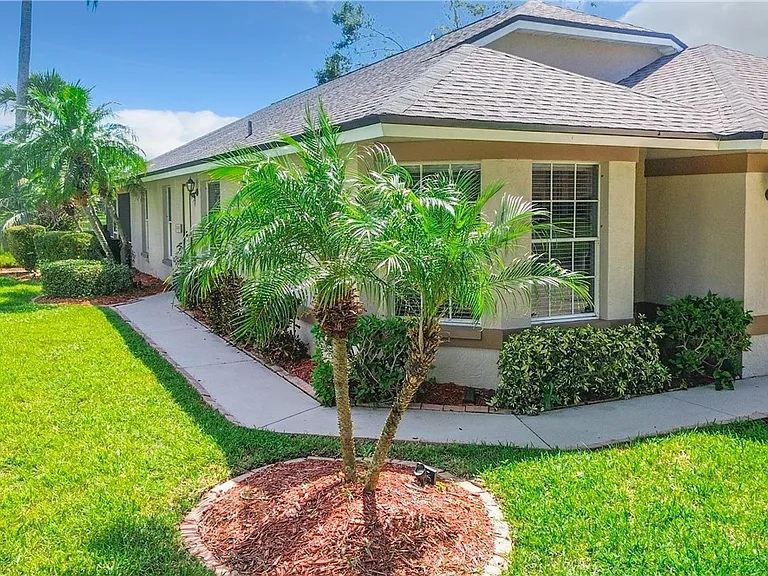 13633 Admiral Ct — Photo 2