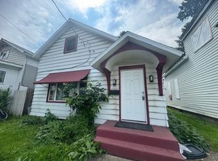 521 E 24th St, Erie, PA 16503
