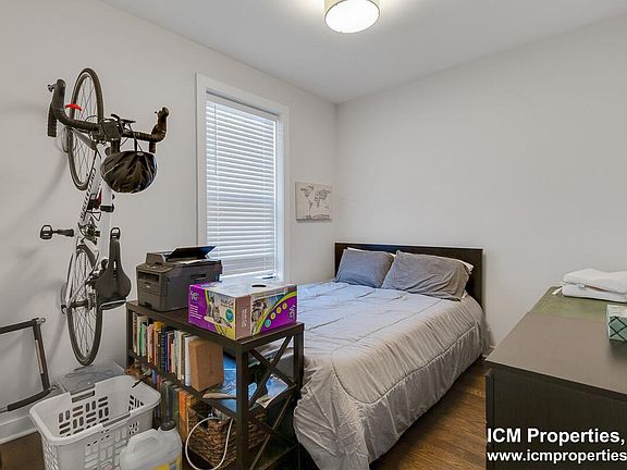 5th image of 1608 W Belle Plaine Ave #2K