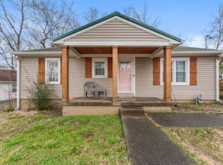 328 N Blakemore Ave, Gallatin, TN 37066