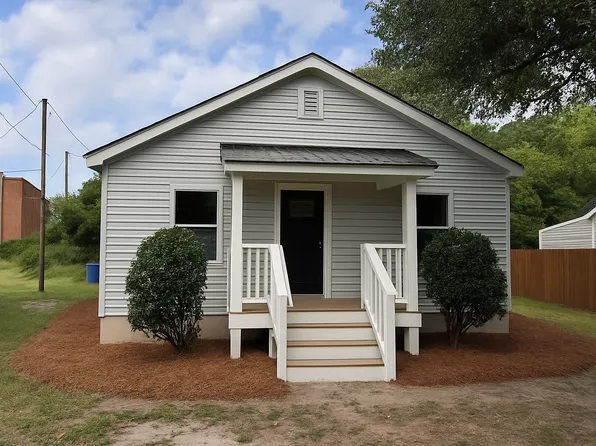 1037 Howe St, Columbia, SC 29205