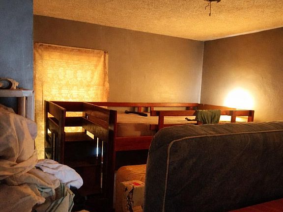 5th image of 583 Lowder Dr