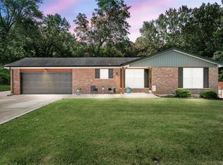 4007 Ridge Dr, Saint Peters, MO 63376