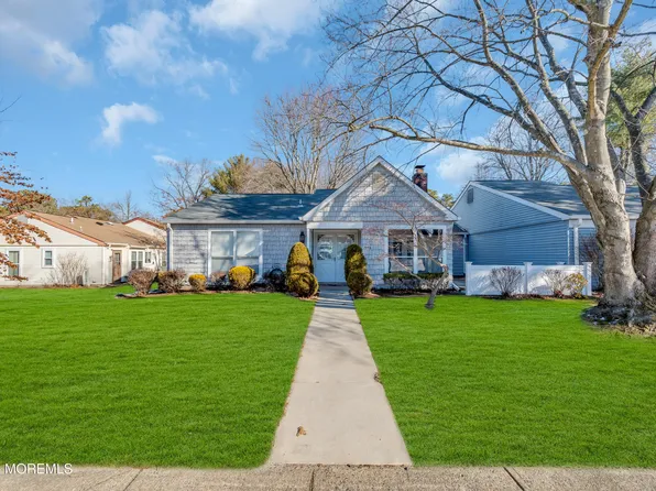 795A Westminster Court #A, Manchester, NJ 08759