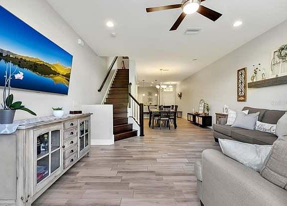 4th image of 30261 Southwell Ln