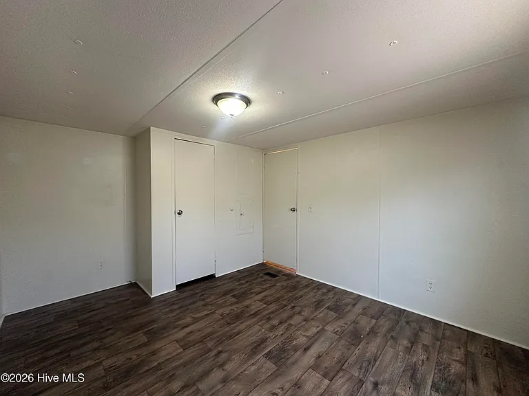 134 Littleton St — Photo 9